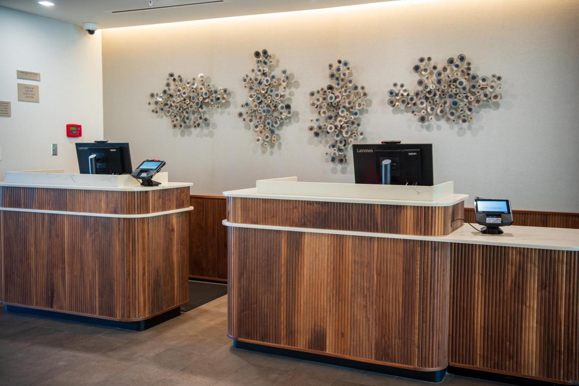 Courtyard By Marriott Lake City Exterior foto